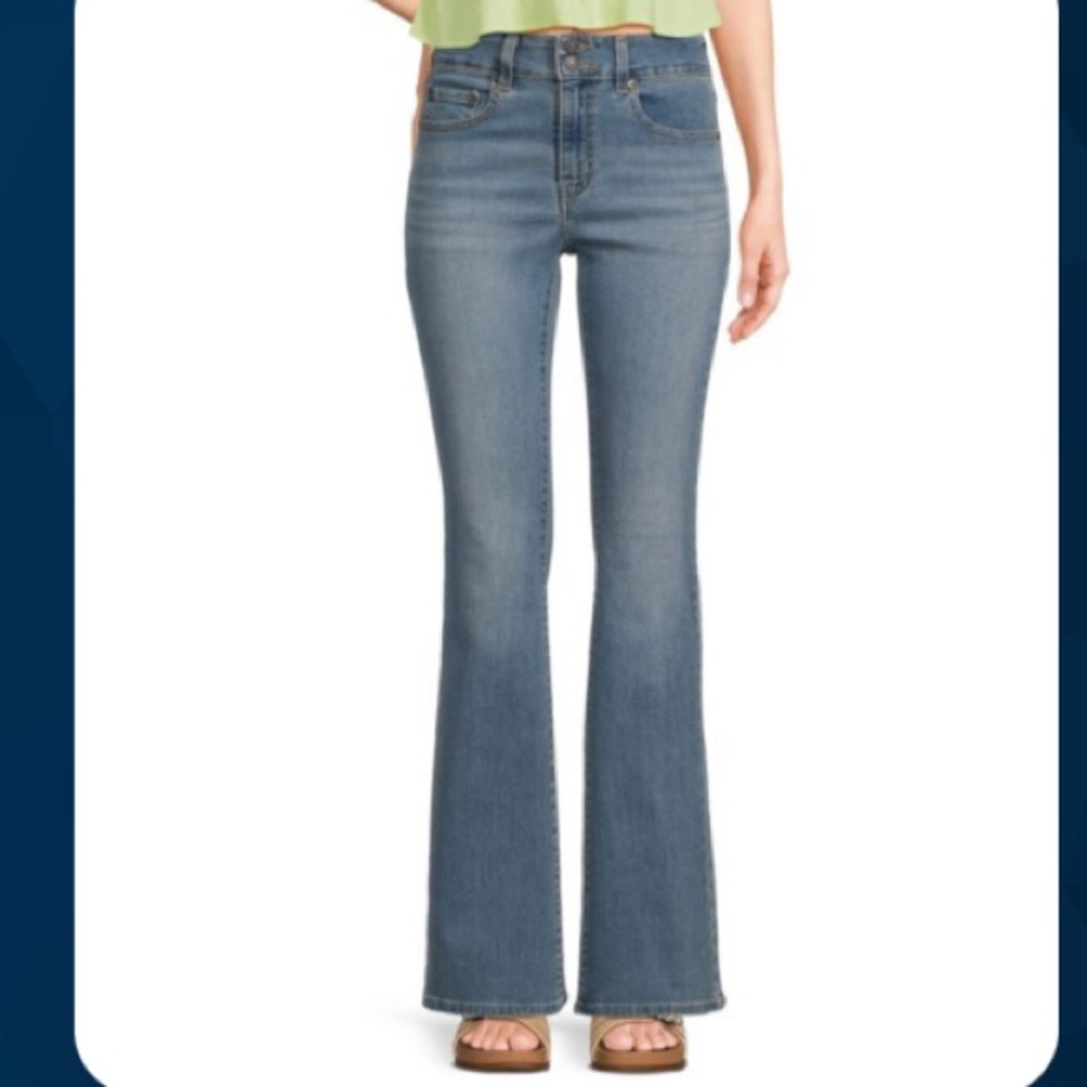 Levi’s high rise jean